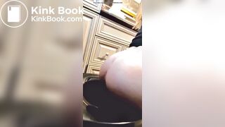 Vaping makes her poop