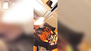 Vaping makes her poop