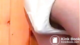 Quick Pantypoop - video 2