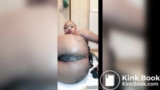 Curvy Lightskin Girl Dirty Anal Dildo 2