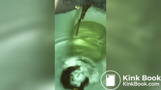 Korean girl diarrhea 12 - video 2