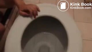 Stupid crack whore washes her hair in the toilet