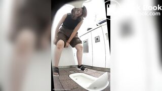 toilet voyeur pooping 07