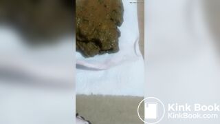 Mature Colombiana bbw poops