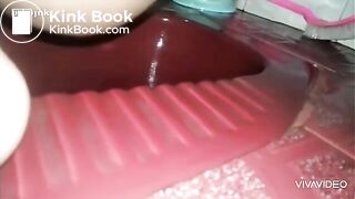 Asian girl pooping in toilet - video 2