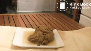 Big creamy shit on a plate