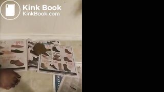 Phat booty shitting - video 2