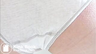 lady shits her panties