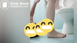 Femdom scat viet nam