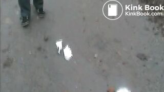 Girlfriends shit together