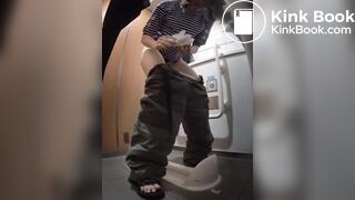 Japanese girl diarrhea.