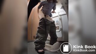 Japanese girl diarrhea.