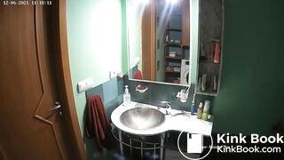 Woman pooping in Toilet 146