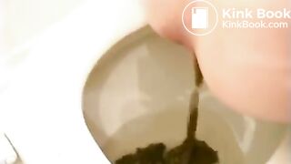 Blond takes a big wet dump