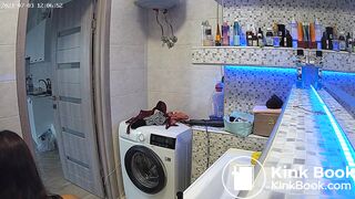 Woman pooping in Toilet 121