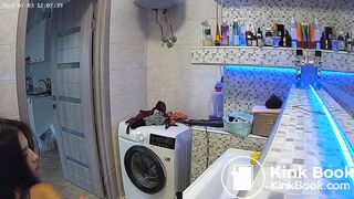 Woman pooping in Toilet 121