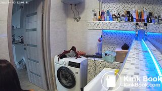 Woman pooping in Toilet 121