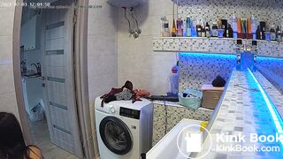 Woman pooping in Toilet 121