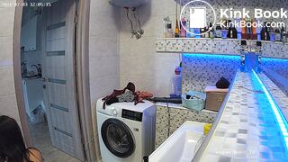 Woman pooping in Toilet 121