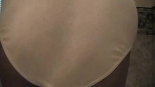 Girl poops white panties - video 2