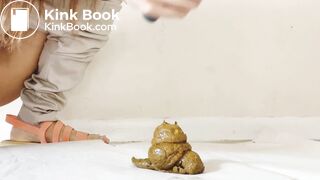 Creamy shit on the floor - video 2