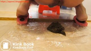 Chinese Amateur Shitting around her house (Compilation)