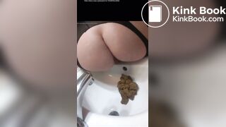 Girl pooping in sink - video 2