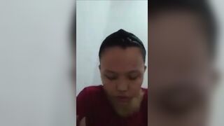 Same girl drops turds