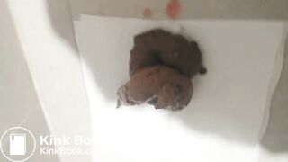 KOREAN WOMAN POOPING - video 16