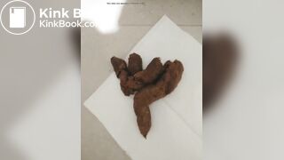 KOREAN WOMAN POOPING - video 13
