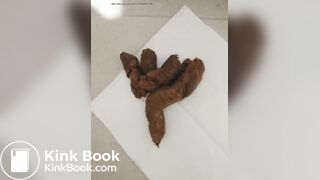 KOREAN WOMAN POOPING - video 13
