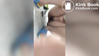 KOREAN WOMAN POOPING - video 35