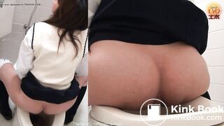 Japanese student takes a loose shit