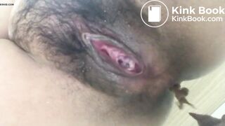 KOREAN WOMAN POOPING - video 37