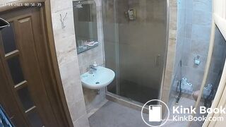 Woman pooping in Toilet 139