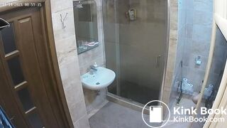 Woman pooping in Toilet 139
