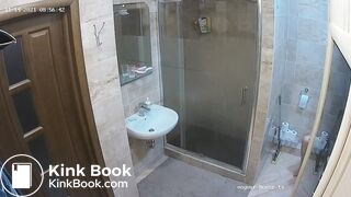 Woman pooping in Toilet 139