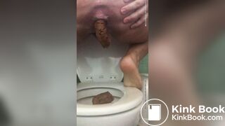 Milf squats over toilet to drop a two day load