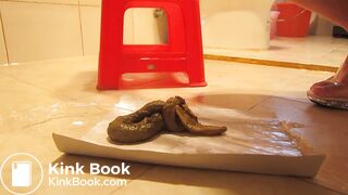 Chinese woman scat - video 3