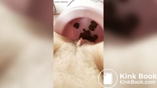 Polish girl poop into potty 16
