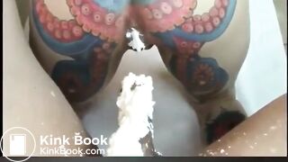 Enema chantilly - video 2