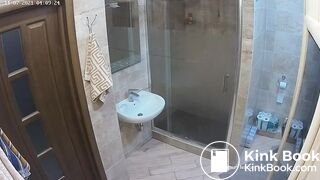 Woman pooping in Toilet 138