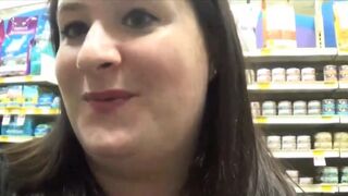 BBW shit in pantyhose at supermarket