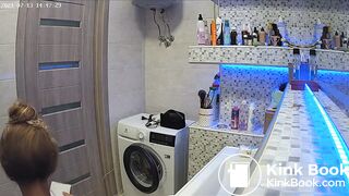 Woman pooping in Toilet 111