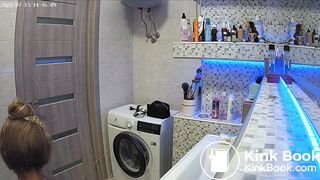 Woman pooping in Toilet 111