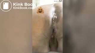 Close up creamy shitting ebony