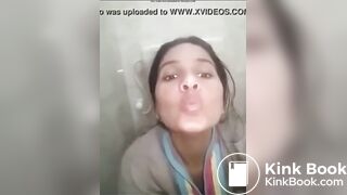 Indian creamy scat