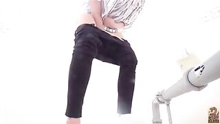 Favorite Japanese girl pooping 2