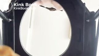 Chinese women take shit - video 2