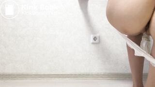 her shit smeared her pussy